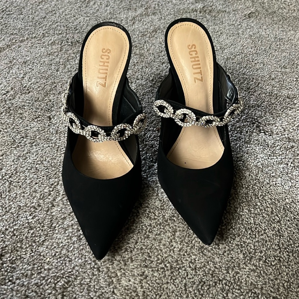 Elisah Nubuck Pump - 6 / Black / Nubuck